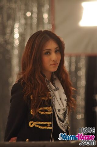 Archivo:Jamila13.jpg