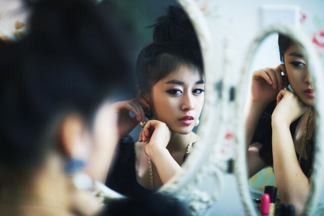 Archivo:Park Ji Yeon7.jpg