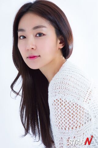 Archivo:Na Yeon.jpg