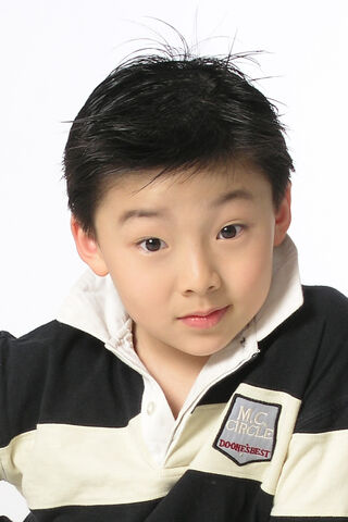 Archivo:Shi Lei.jpg