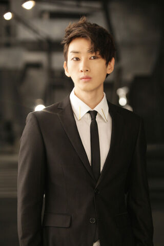 Archivo:Eunhyuk01.jpg
