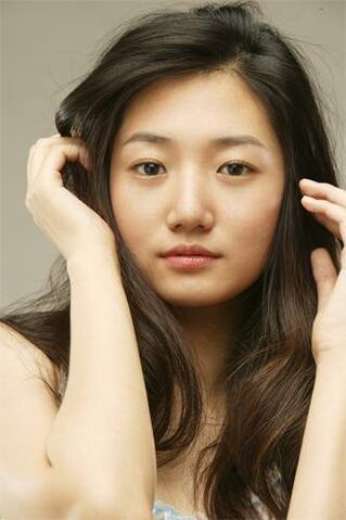 Archivo:Go Joon Hee4.jpg
