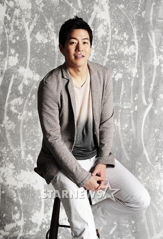 Archivo:Lee Sang Yoon16.jpg