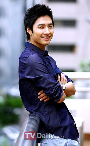 Archivo:Ji Hoo5.jpg