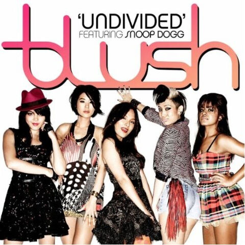 Archivo:Undivided Single Blush.jpg