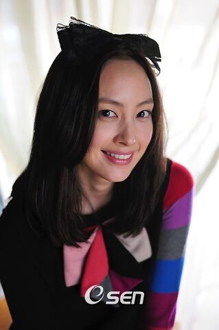 Archivo:Lee Na Young8.jpg