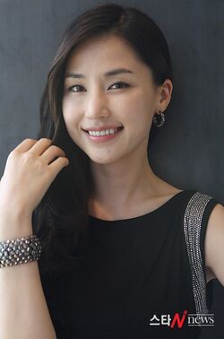 Gong Hyun Joo10.jpg