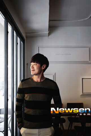 Archivo:Lee Hee Joon33.jpg