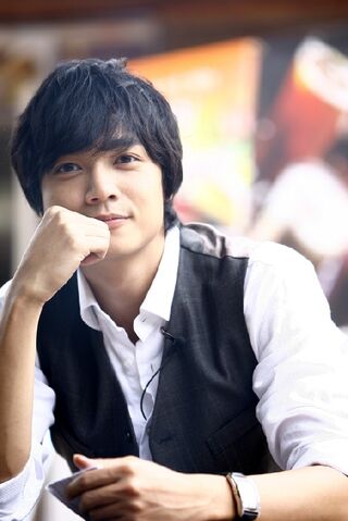 Archivo:Seo Do Young3.jpg