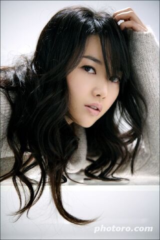 Archivo:Sung Eun4.jpg