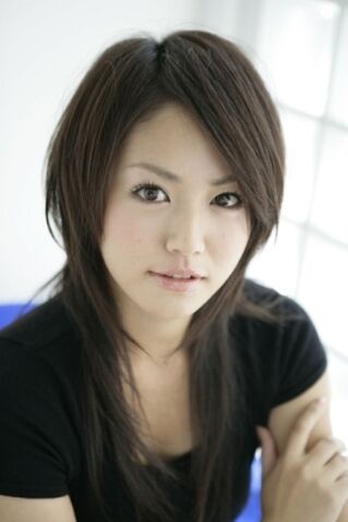Archivo:Isoyama Sayaka.jpg