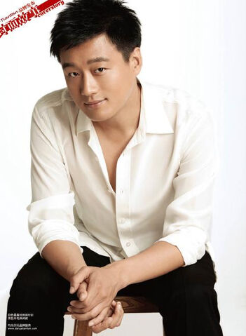 Archivo:Tong Da Wei7.jpg