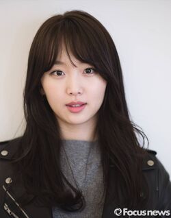 Jin Ki Joo14.jpg