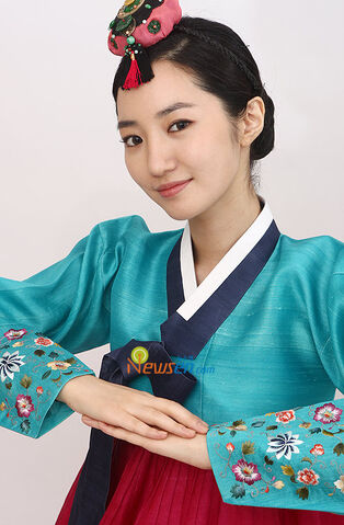 Archivo:Go Joon Hee.jpg