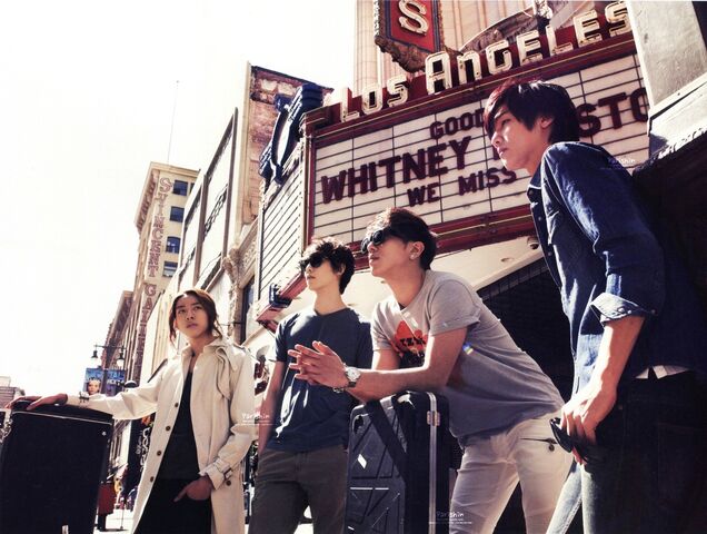 Archivo:CNBLUE033.jpg