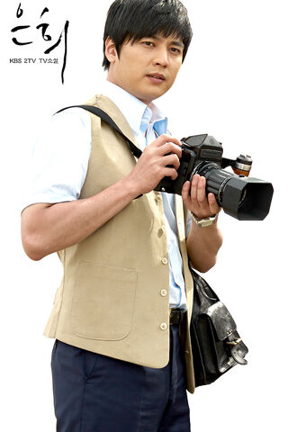 Archivo:Eun HeeKBS22013-6.jpg