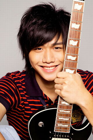 Archivo:Evan Yo.jpg