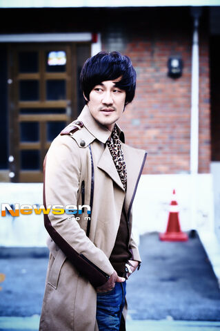 Archivo:Han Jung Soo8.jpg