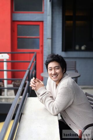Archivo:Park Hae Il25.jpg