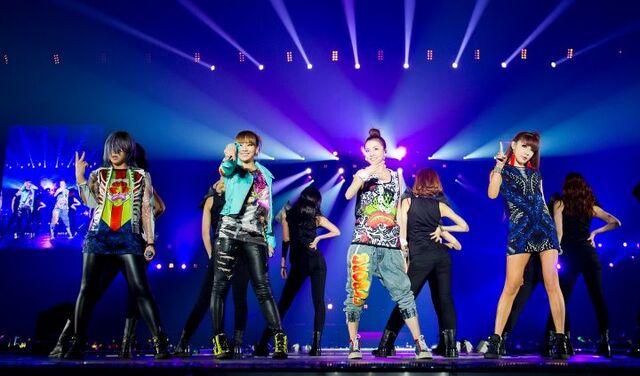 Archivo:120612-new-evolution-tour.jpg