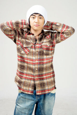 Archivo:Ahn Yong Joon9.jpg