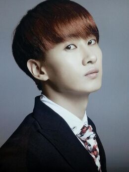 Eun Hyuk1.jpg