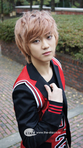 Archivo:Sung Yong.jpg