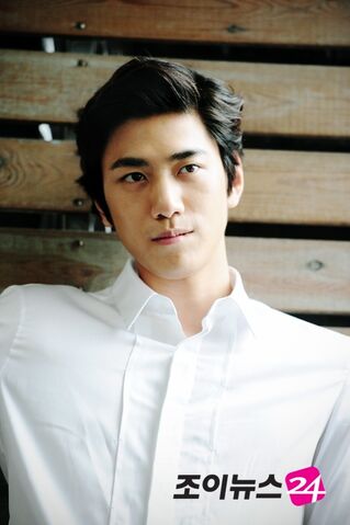 Archivo:Sung Joon24.jpg