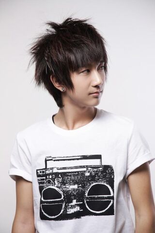 Archivo:Young bin74.jpg