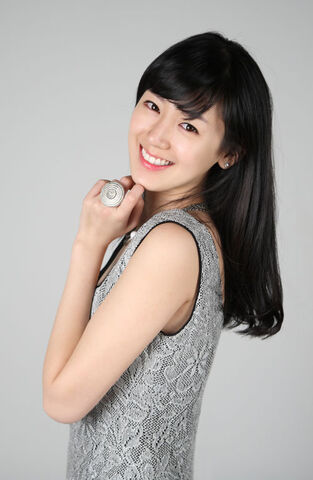 Archivo:Kang Tae Kyung3.jpg
