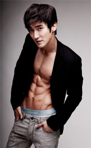 Archivo:Siwon-para-ck.jpg