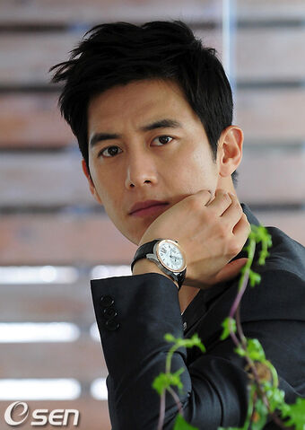 Archivo:Go Soo1.jpg