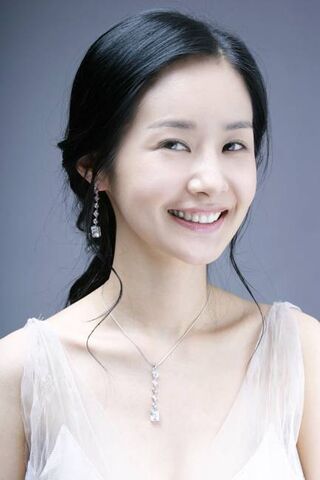 Archivo:Kim Ga Yun2.jpg