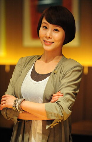 Archivo:Park Ye Jin8.jpg