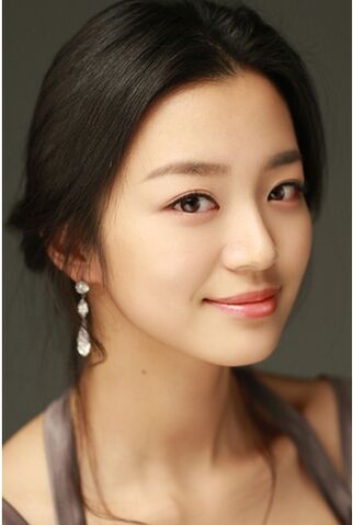 Archivo:Kim Bo Ra (1985).jpg