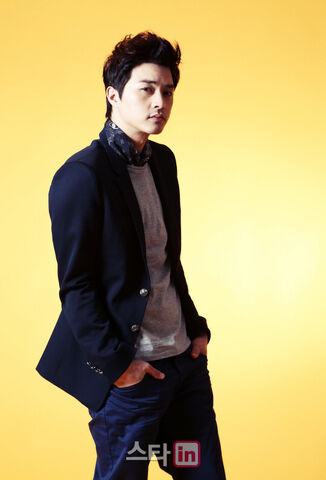 Archivo:Kim Ji Hoon17.jpg