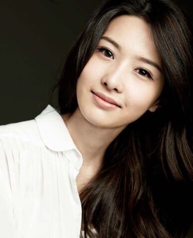 Archivo:Kim Yoo Ri3.jpg