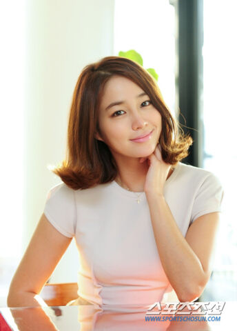 Archivo:Lee Min Jung18.jpg