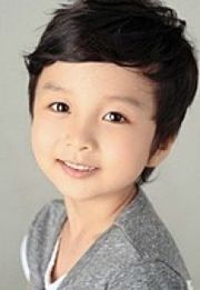 LeeDoHyun(2005) 180px.jpg