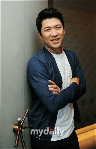 Archivo:Kim Sang Kyung5.jpg