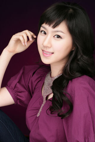 Archivo:Yuhyun le4918.jpg