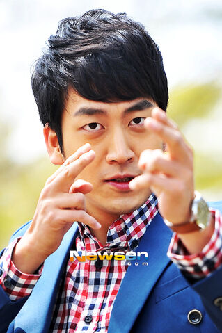 Archivo:Kim Sung Won6.jpg