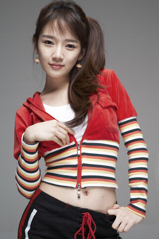 Archivo:Min Song Ah8.jpg