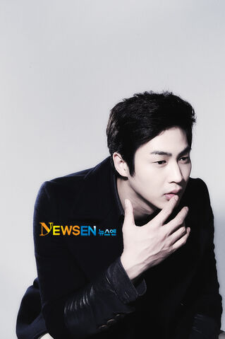 Archivo:Kim San Ho4.jpg
