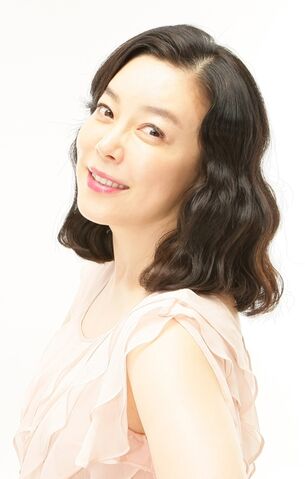 Archivo:Choi Hwa Jung1.jpg