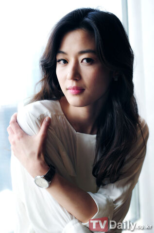 Archivo:Jun Ji Hyun13.jpg