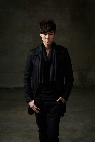 Archivo:Park Sang Woo4.jpg