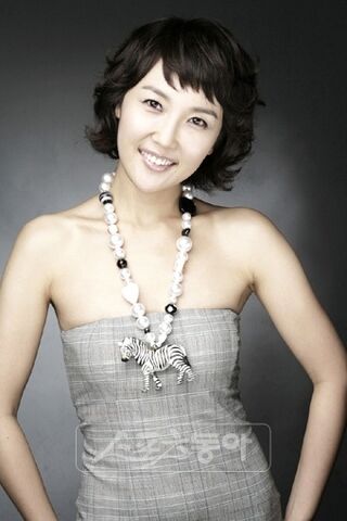 Archivo:Choi Eun Kyung.jpg