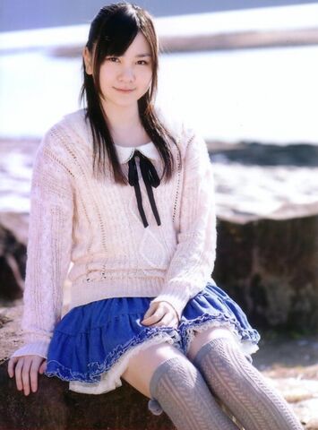Archivo:Iwata-Karen-Winter-02-550x743.jpg