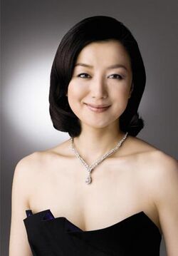 Kyoka-suzuki.jpg